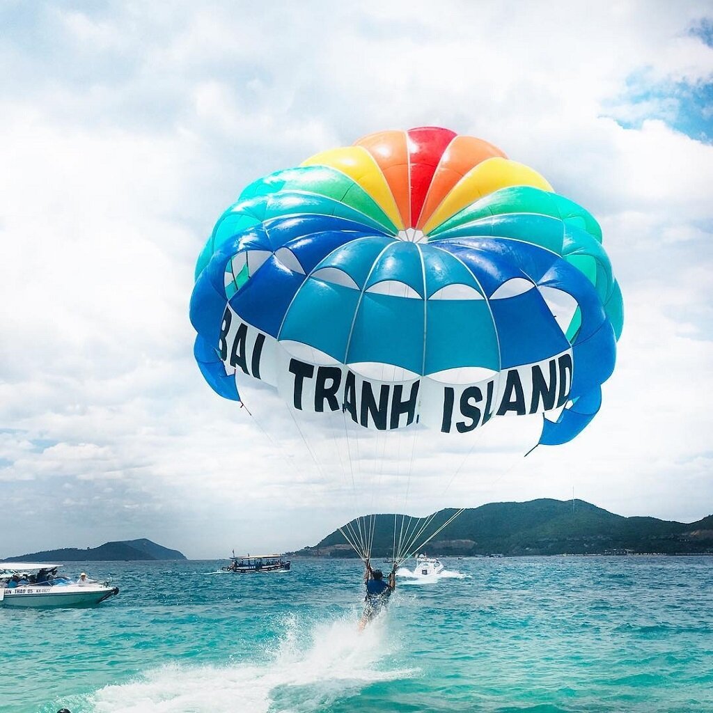 Parachuting  in Nha Trang Beach, Khanh Hoa Province